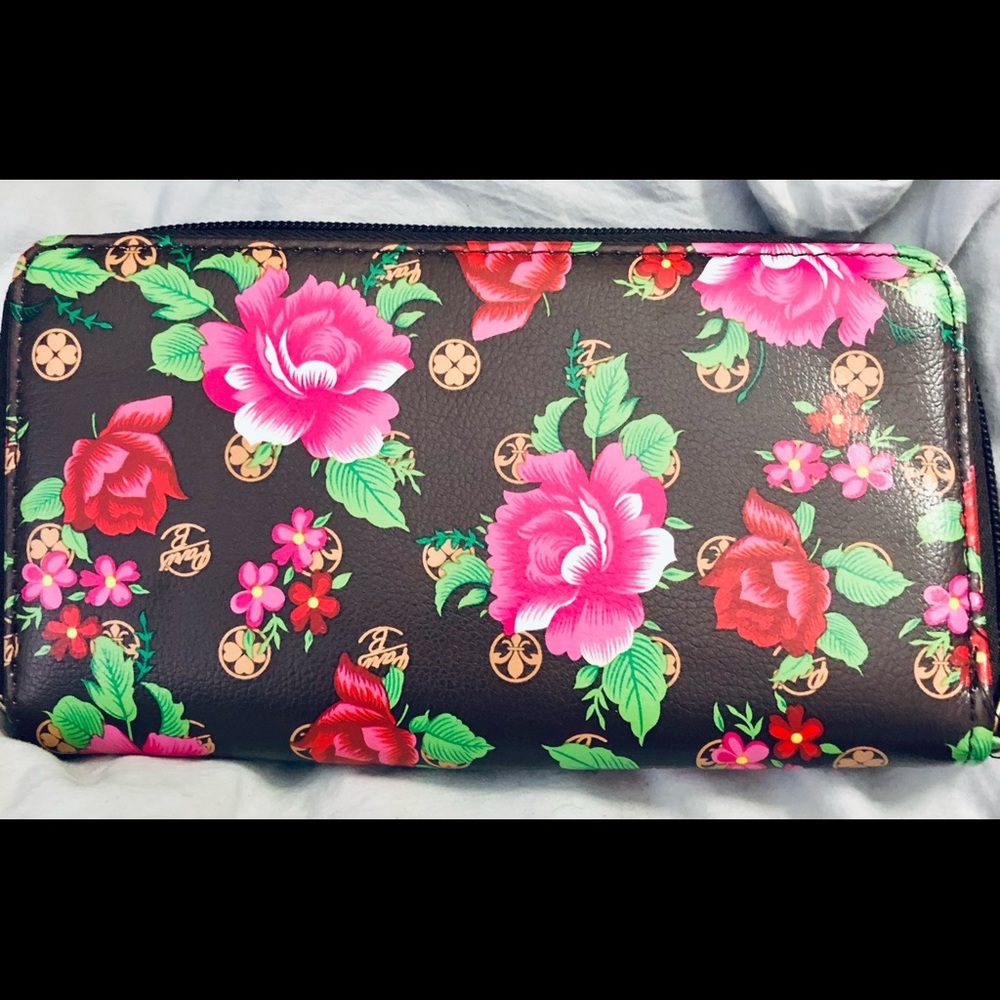 Womens wallet